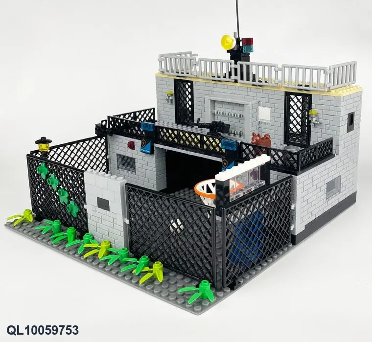 Halden Prison Bagged Pack wholesale from Qili Toys