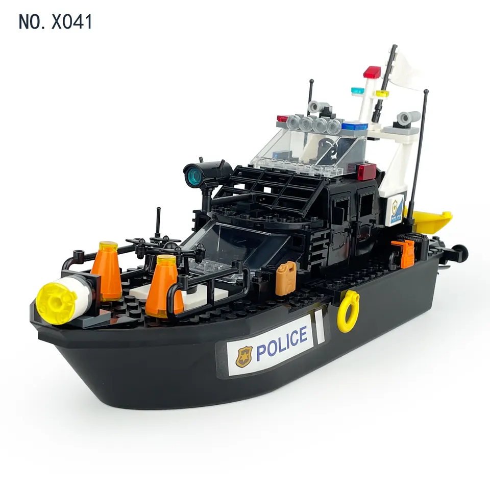 Killer Whale Patrol Boat Bagged Pack wholesale from Qili Toys