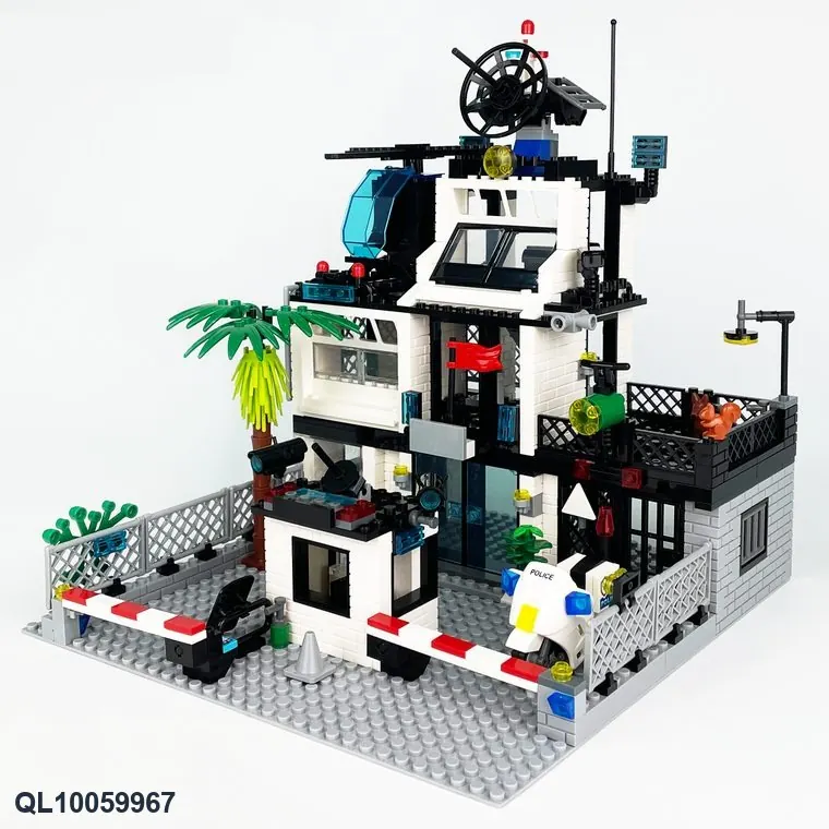 Watchmen Police Headquarters Bagged Pack wholesale from Qili Toys