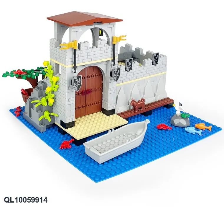 Medieval Water Castle Bagged Pack wholesale from Qili Toys