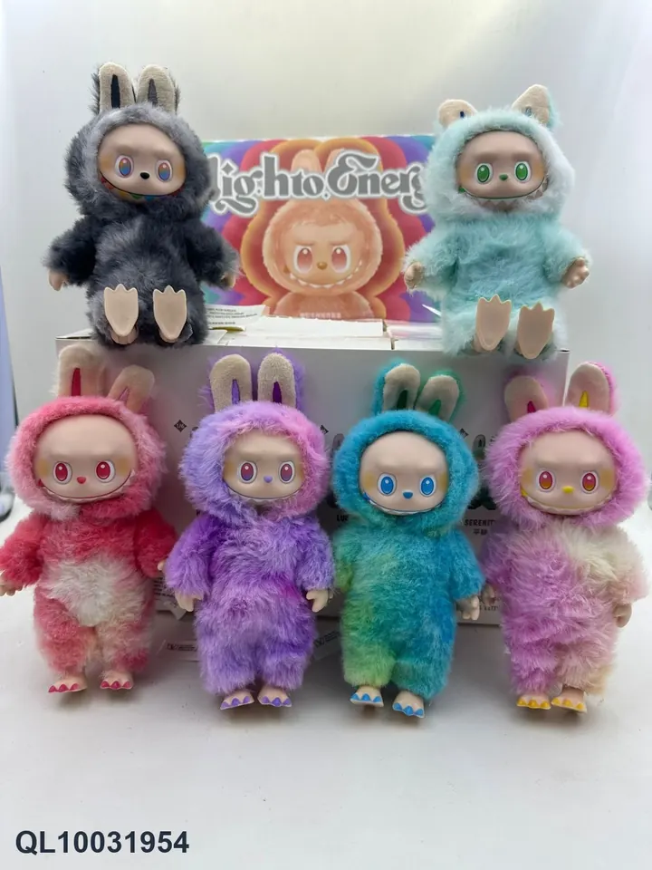 17Cm Vinyl Figure, Detachable Clothing For Customization, Articulated Body That Can Be Posed In Various Positions. Available In A Variety Of Mixed Sets (blind boxes + display boxes), Priced Per Individual Figure. Display Box wholesale from Qili Toys