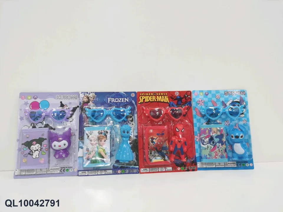 Wallet Plus Doll Plus Glasses Blister Pack wholesale from Qili Toys