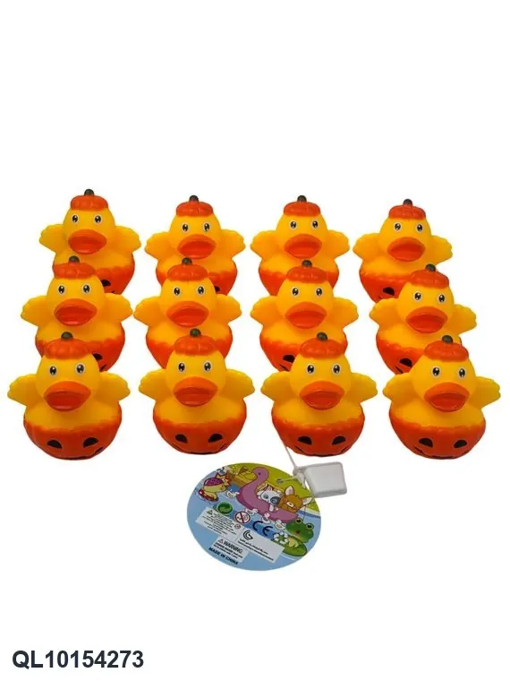 Cute Rubber Ducky Shaped Like A Pumpkin, Designed For Bath Time Play. Mesh Bag wholesale from Qili Toys