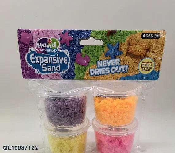 30G Expanded Sand (coarse grade) + Animal Figurines (4 colors per bottle, for hanging) In wholesale from Qili Toys